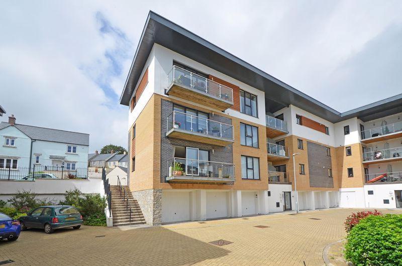 Stunning Apartment, Balconies, Private Beach, Coast Path Чарлстаун Экстерьер фото